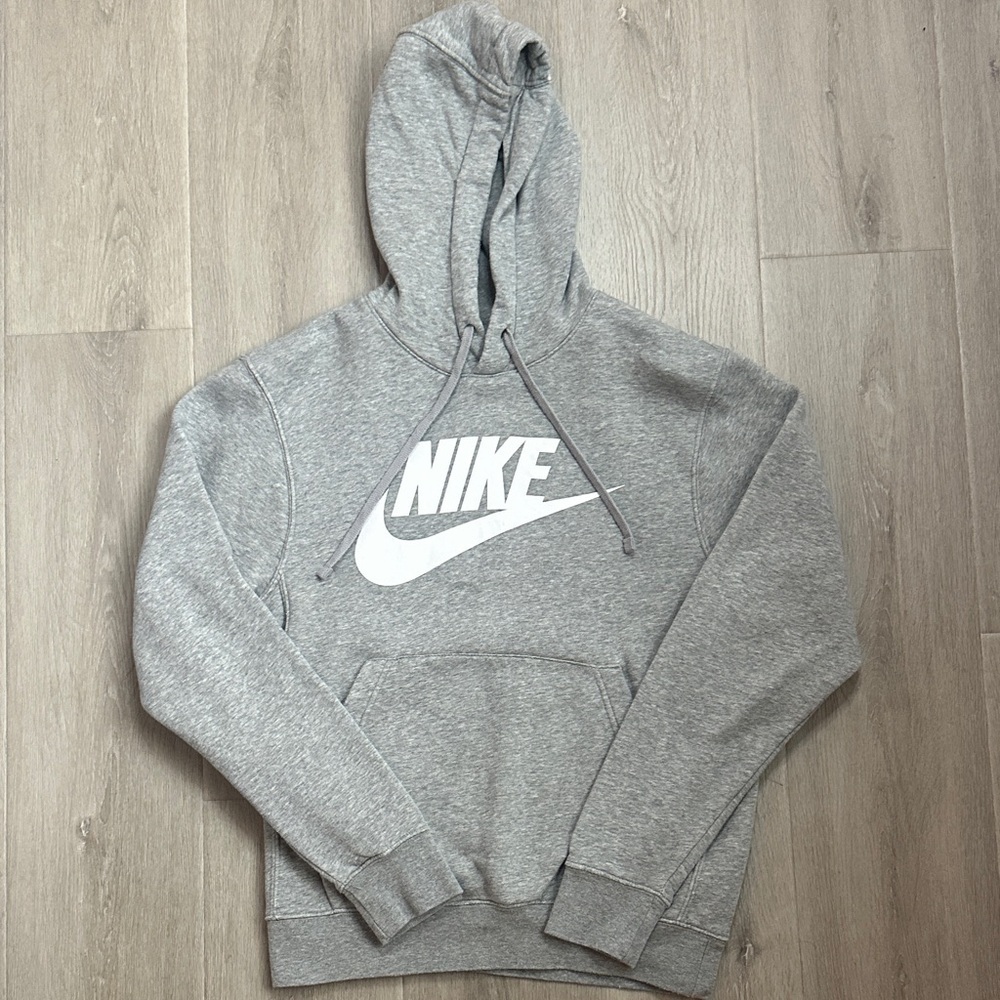 Nike Women’s Heather Gray Hoodie size XS